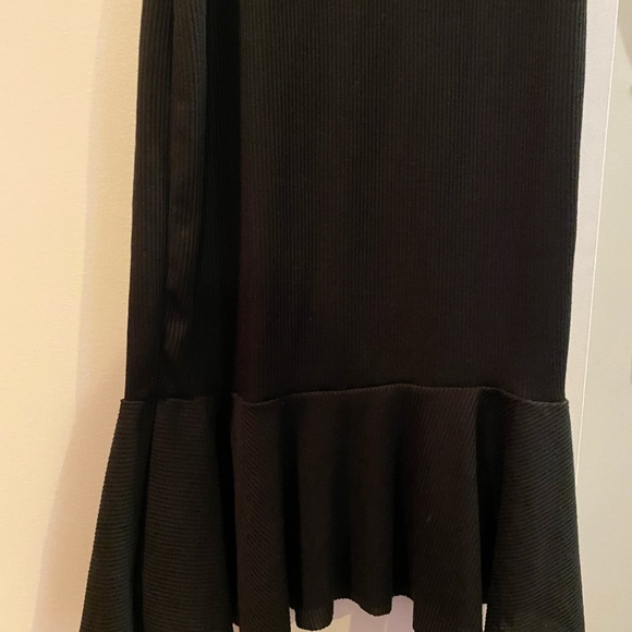 Square Neck Ruffle Mini Dress - Picture 4 of 6